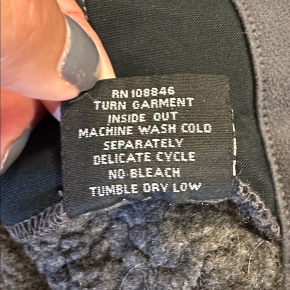 KUHL Women’s XL Charcoal Gray Quarter-Zip Fleece Hoodie - Picture 13 of 13